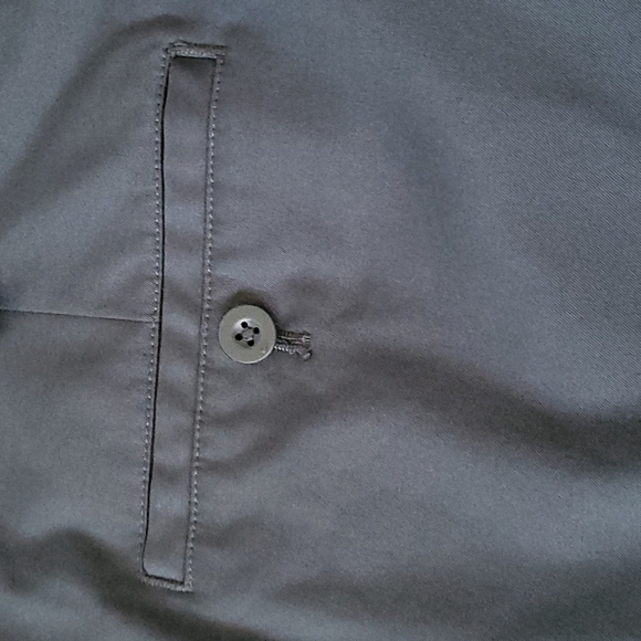 Nike Golf slate blue flat front button waist golf shorts with 11" inseam - Picture 7 of 11